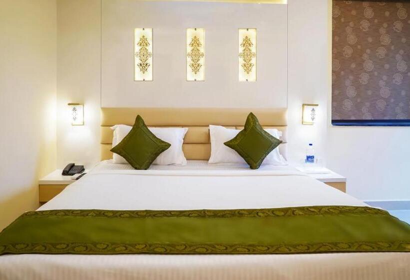 Habitació Deluxe, Treebo Oasis, Laxmisagar