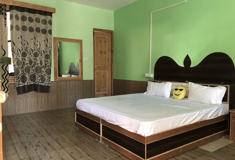 デラックスルーム, Moustache Kasol   Hostel