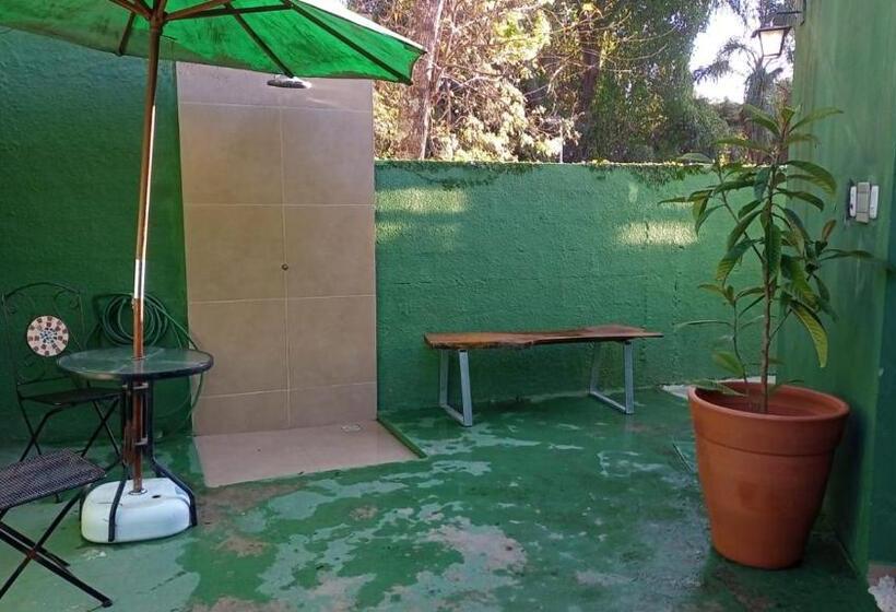 غرفة قياسية رباعية, Office Hostel  Quartos E Cozinhas Privativas Ar Condicionado Emitimos Nota Fiscal