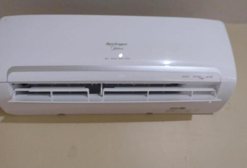 غرفة قياسية رباعية, Office Hostel  Quartos E Cozinhas Privativas Ar Condicionado Emitimos Nota Fiscal