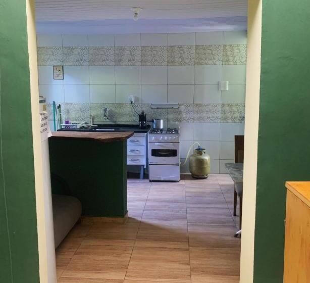 شقة غرفة نوم واحدة بالطابق الأرضى, Office Hostel  Quartos E Cozinhas Privativas Ar Condicionado Emitimos Nota Fiscal