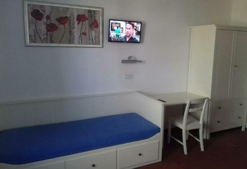 スタンダードルーム, Hostinec Na Lipce