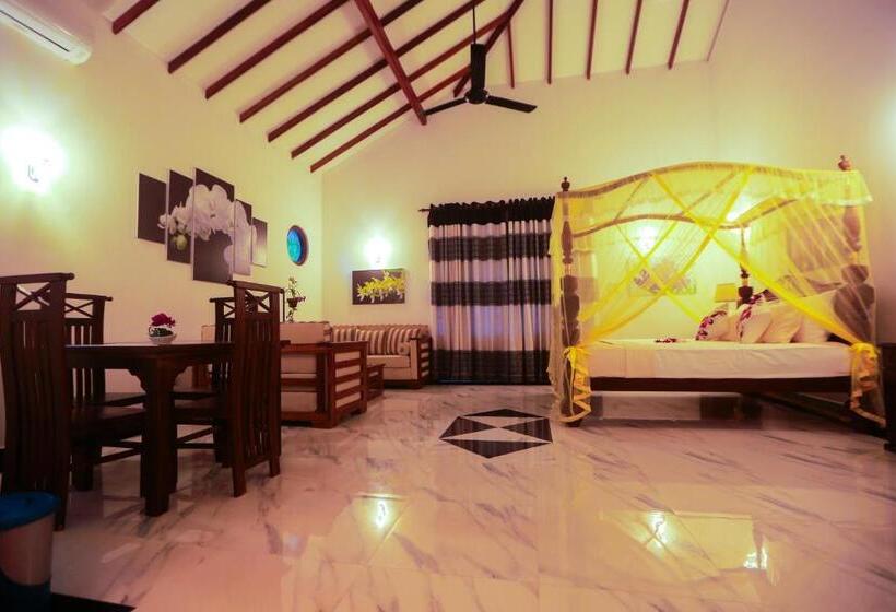 شقة غرفة نوم واحدة مزودة بشُرفة, Sri Lankan Villa