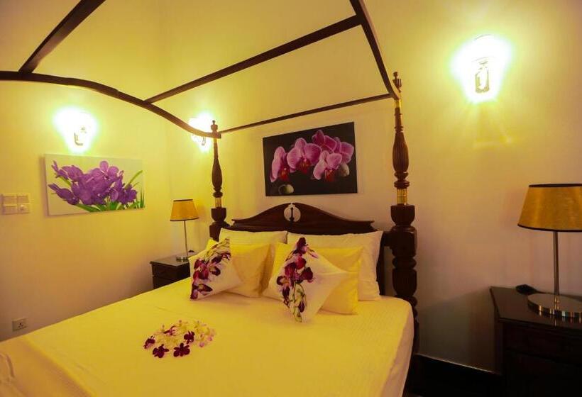 شقة غرفة نوم واحدة مزودة بشُرفة, Sri Lankan Villa