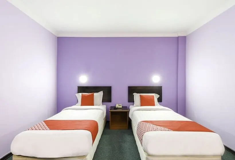 اتاق استاندارد, Oyo 472 Comfort Hotel 1