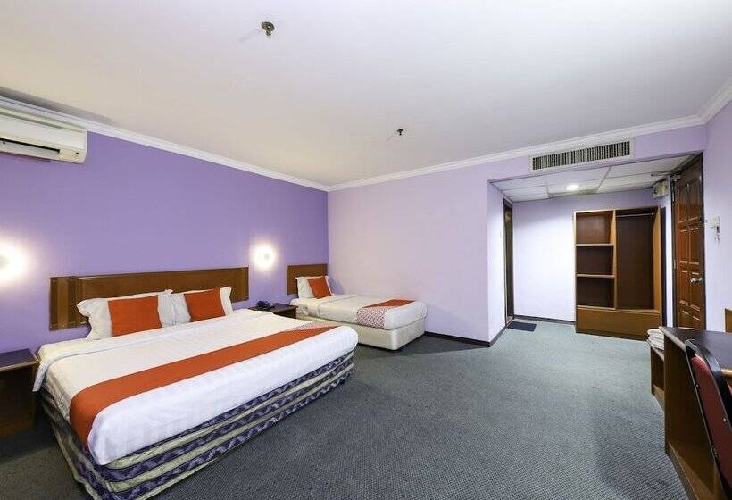 スーペリアースイート, Oyo 472 Comfort Hotel 1