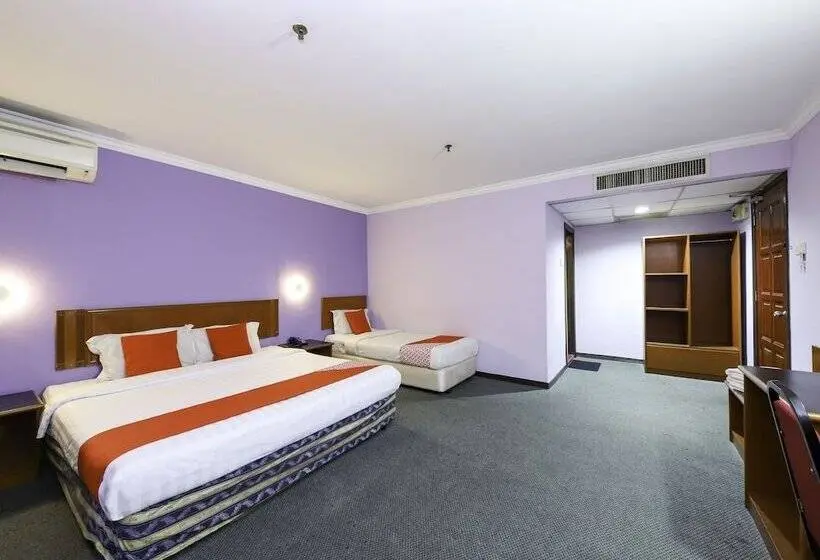 سوییت سوپریور, Oyo 472 Comfort Hotel 1