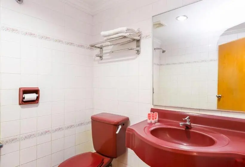 اتاق استاندارد, Oyo 472 Comfort Hotel 1