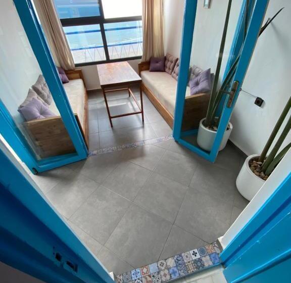 شقة غرفة واحدة مطلة على البحر, Single Fin Beach House