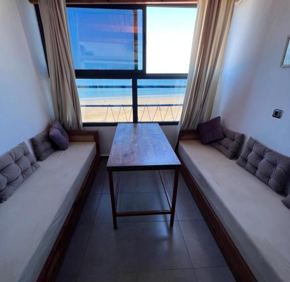 شقة غرفة واحدة مطلة على البحر, Single Fin Beach House