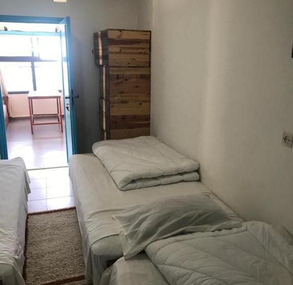 شقة غرفة واحدة مطلة على البحر, Single Fin Beach House