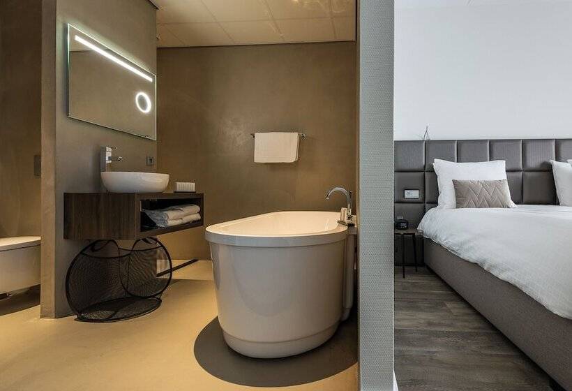 Номер Стандарт с Террасой, Fruitpark Hotel & Spa