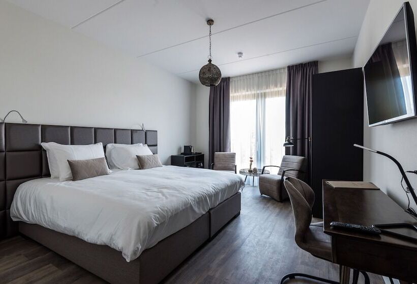 Номер Стандарт с Террасой, Fruitpark Hotel & Spa