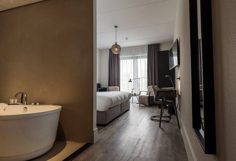 Номер Стандарт с Террасой, Fruitpark Hotel & Spa