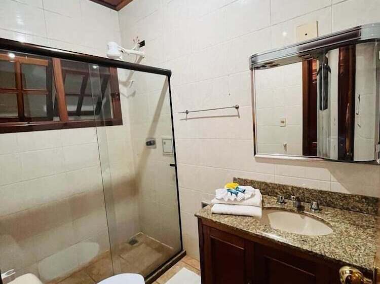 スタンダードルーム, Chateau Palace