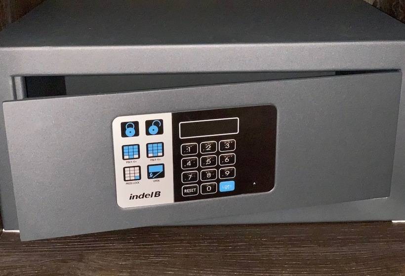 اتاق خانوادگی, New Kit