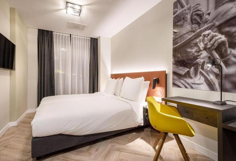 اتاق خانوادگی, New Kit