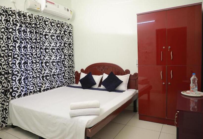 スタンダードルーム, Pavithram Residency