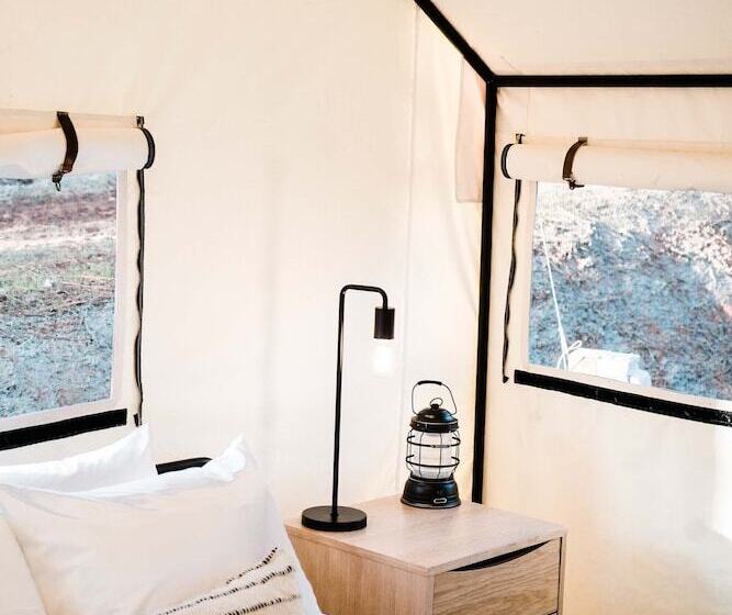 חדר דלוקס, Autocamp Yosemite