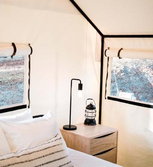 Standard Tent, Autocamp Yosemite