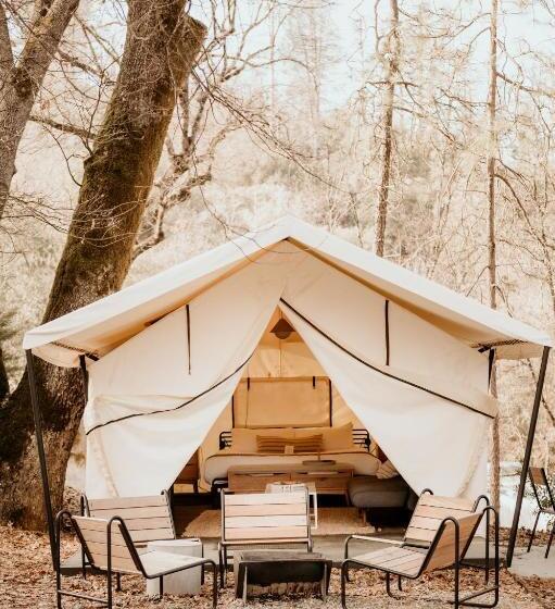 חדר דלוקס לשלושה, Autocamp Yosemite