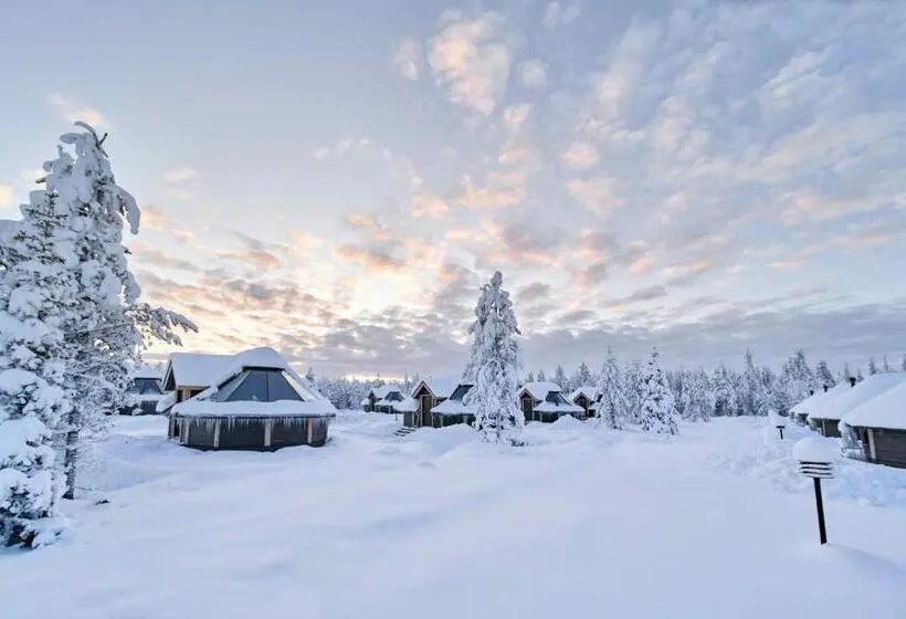 کابین, Northern Lights Village Levi