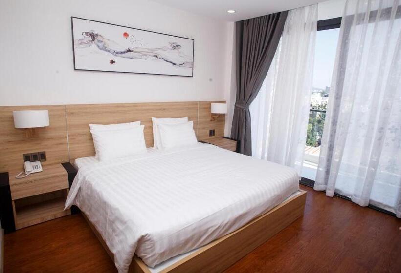 اتاق لوکس با تخت بزرگ, Lily Apartment