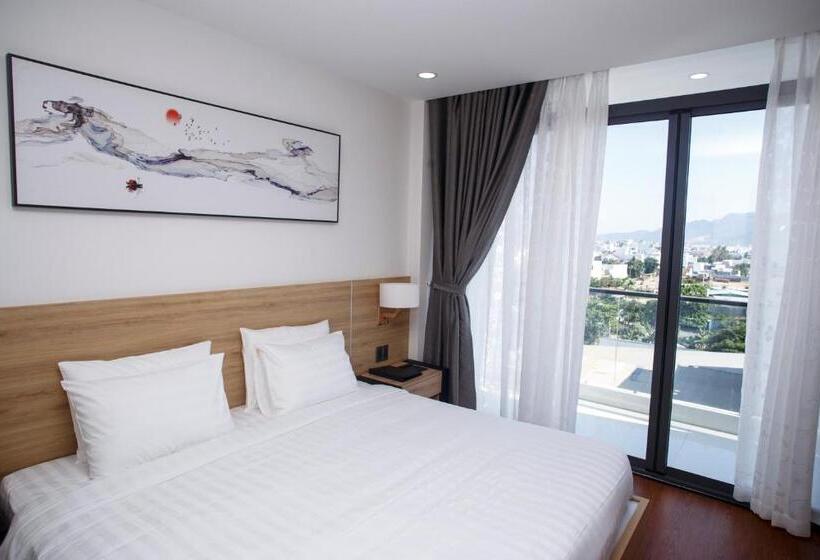 اتاق لوکس با تخت بزرگ, Lily Apartment