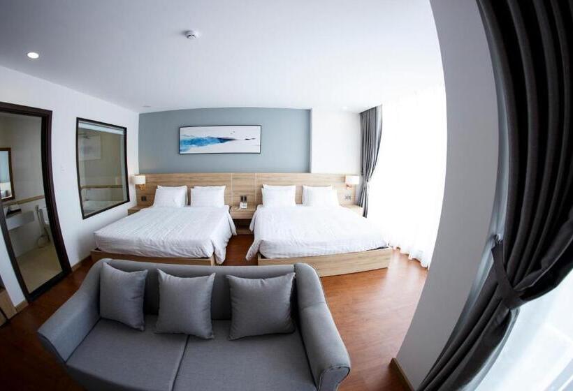 اتاق اجرایی, Lily Apartment