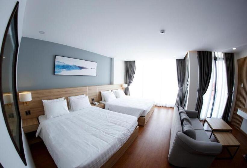 اتاق اجرایی, Lily Apartment