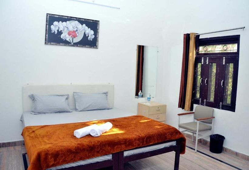 غرفة قياسية سرير كينج, Zoola Palace