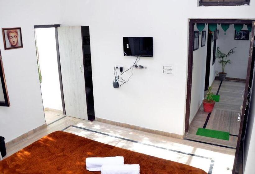 غرفة قياسية سرير كينج, Zoola Palace