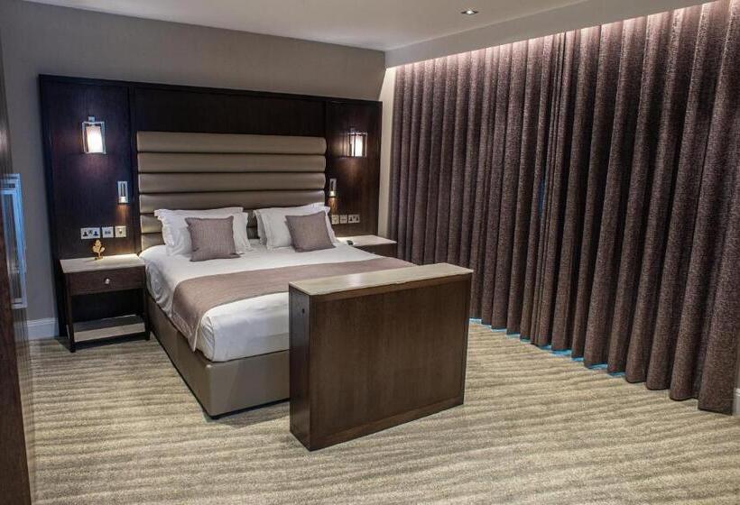 Люкс Повышенной Комфортности, Crow Wood Hotel & Spa Resort