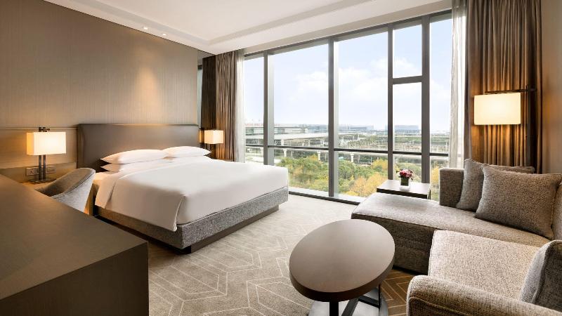 스탠다드 룸 킹사이즈 침대, Hyatt Place Shanghai Hongqiao Cbd