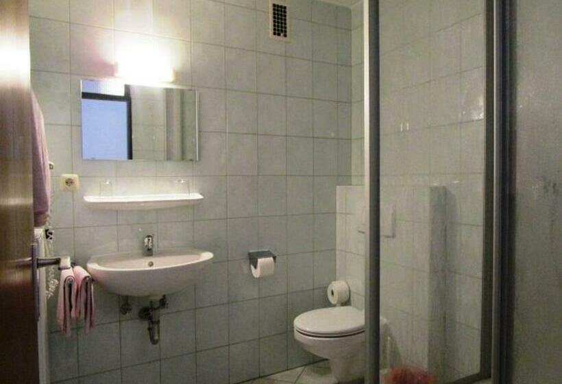 חדר אקונומי, Bräulerhof