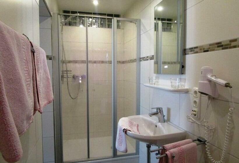 חדר אקונומי, Bräulerhof