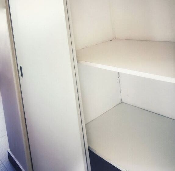 اتاق استاندارد, Stay Inn Guest House