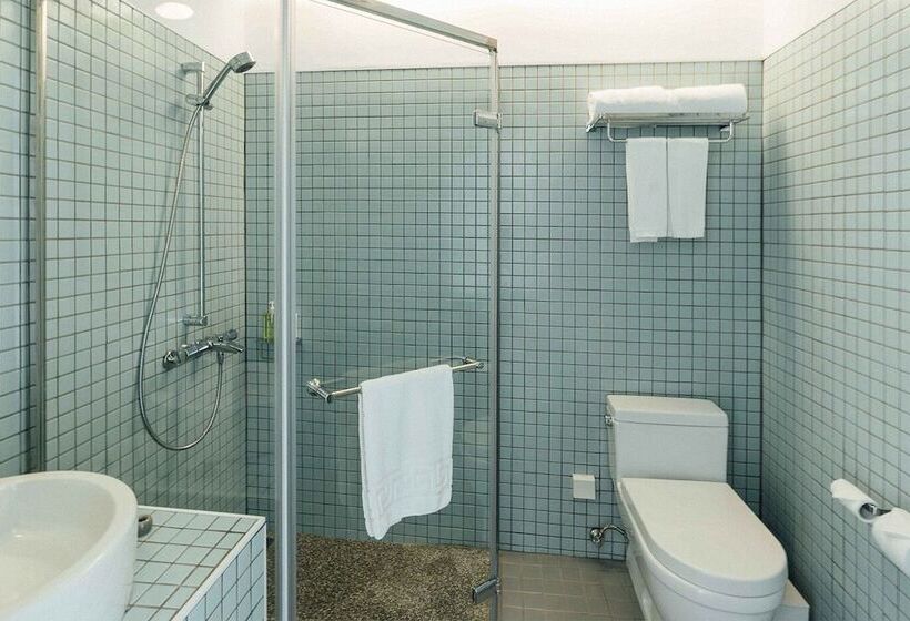 اتاق استاندارد, Dayspring Inn