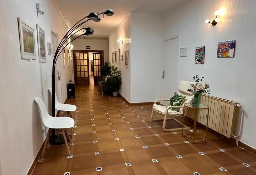 Habitació Estàndard, Consuegra