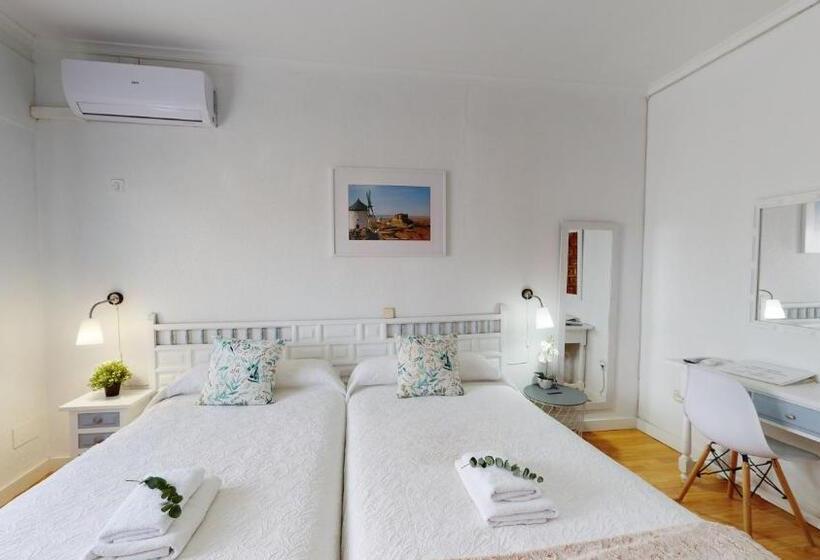 Номер Стандарт, Consuegra