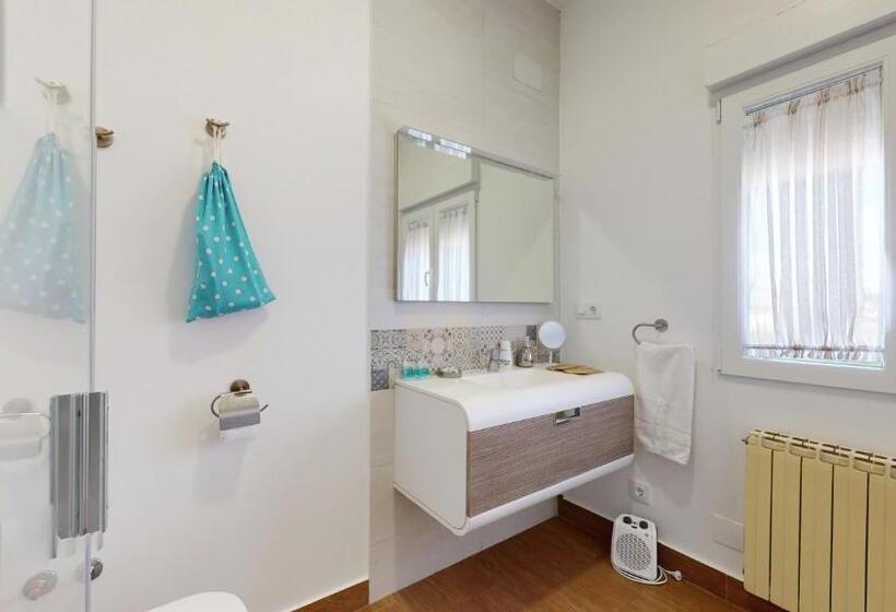 Семейный Номер, Consuegra