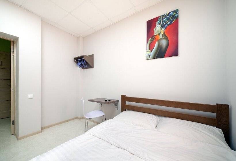 اتاق استاندارد, Ostriv Hostel