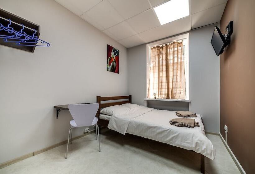 اتاق استاندارد, Ostriv Hostel