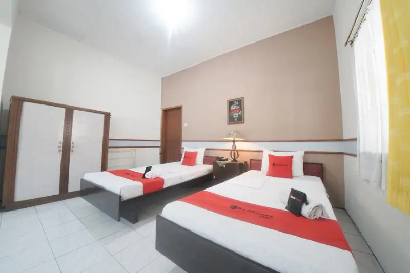 スタンダードルーム, Reddoorz Near Balai Kota Malang