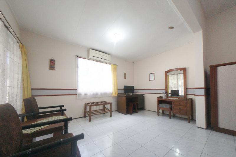 スタンダードルーム, Reddoorz Near Balai Kota Malang