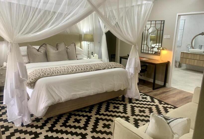 اتاق استاندارد با تخت بزرگ, The Leslie Executive