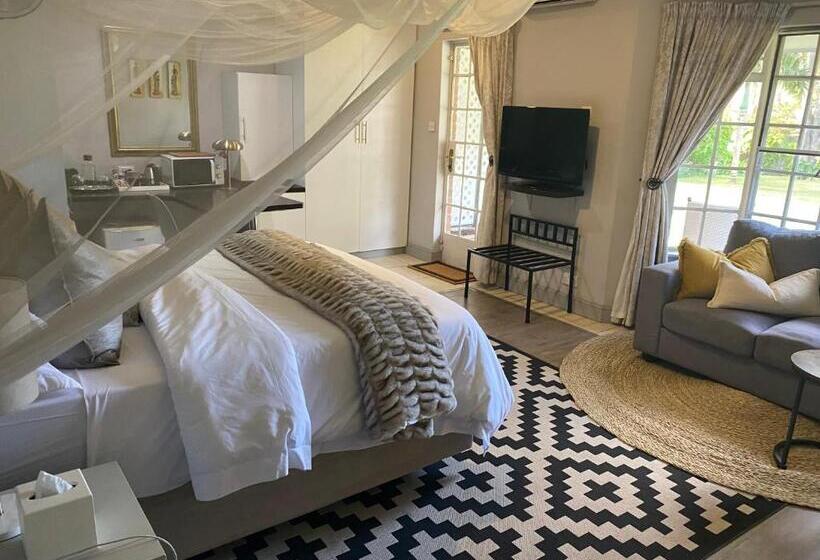 اتاق لوکس, The Leslie Executive