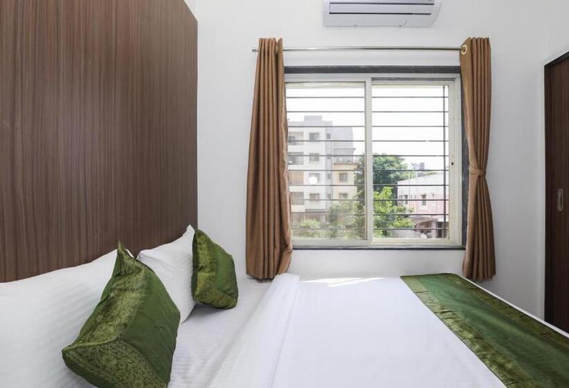 חדר דלוקס, Treebo Sapphire Studio