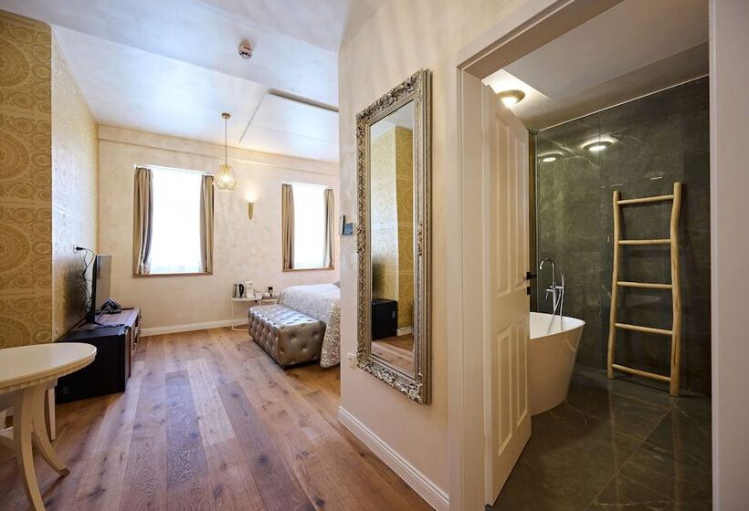 اتاق لوکس, Hiša Ančka, Boutique Hotel & Maja Rooms