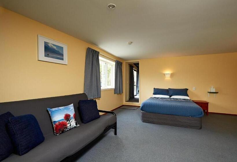 إستوديو قياسى, Sails Motel